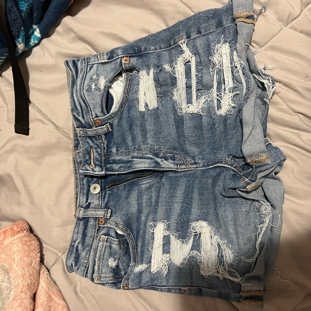 american eagle shorts size 2